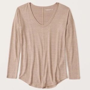 Abercrombie & Fitch Soft af Long Sleeve in Tan
